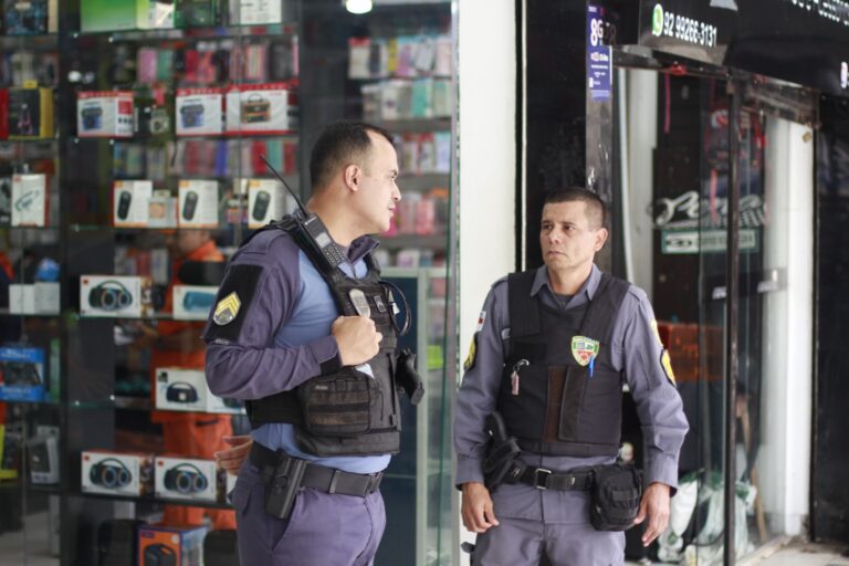 Roubo de celular tem queda histórica em setembro, aponta SSP Roubo de celular tem queda histórica em setembro, aponta SSP