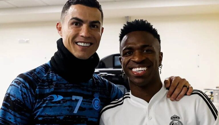 Forbes divulga ranking de jogadores mais bem pagos; Cristiano Ronaldo lidera e Vinicius Jr aparece entre os primeiros Forbes divulga ranking de jogadores mais bem pagos; Cristiano Ronaldo lidera e Vinicius Jr aparece entre os primeiros