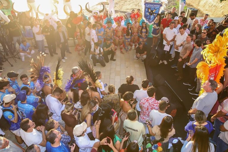 Prefeitura divulga programação do aniversário de Manaus com bois de Parintins e festa gospel