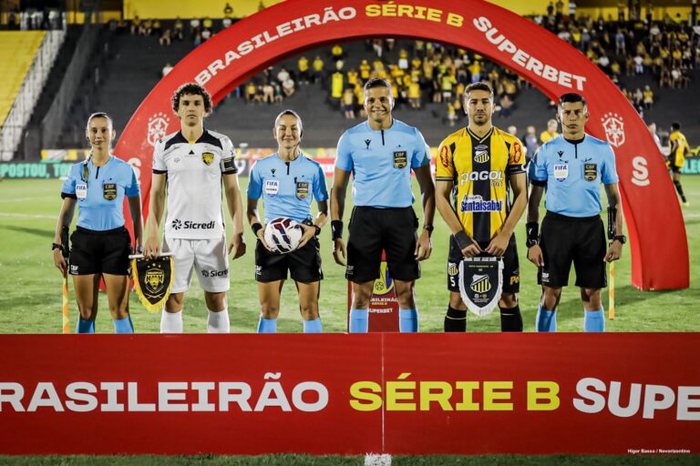 Amazonas FC enfrenta o Novorizontino em jogo decisivo pela Série B do Brasileiro Amazonas FC enfrenta o Novorizontino em jogo decisivo pela Série B do Brasileiro