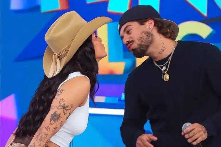 VÍDEO: Zé Felipe confirma namoro com Ana Castela e revela que os filhos já conhecem a cantora VÍDEO: Zé Felipe confirma namoro com Ana Castela e revela que os filhos já conhecem a cantora