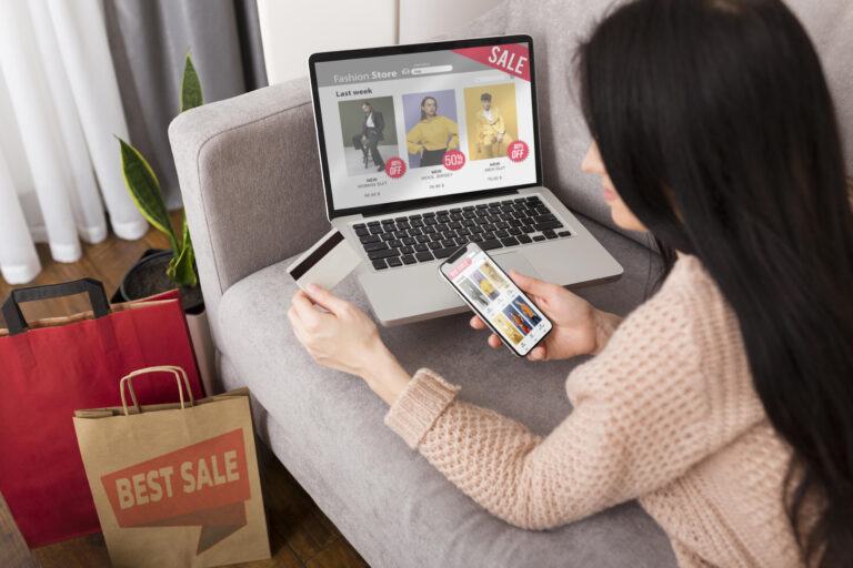 Você escolhe o produto ou o algoritmo escolhe por você? O e-commerce nas redes sociais