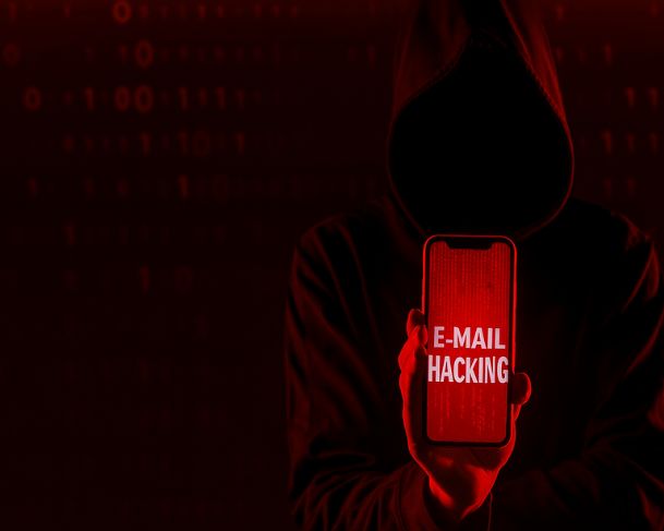 ALERTA! Mais de 183 milhões de contas de e-mails foram expostas em megavazamento de dados