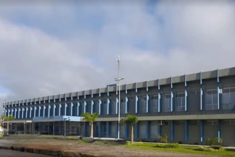 Refrigerante envenenado deixa 11 intoxicados após confraternização em Santa Catarina Refrigerante envenenado deixa 11 intoxicados após confraternização em Santa Catarina
