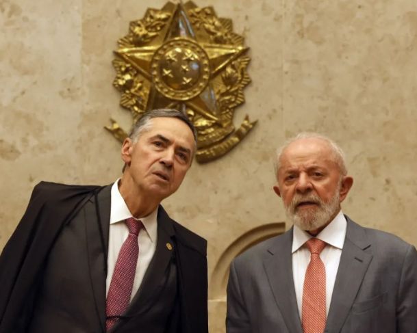 Lula se reúne com ministros do Supremo para discutir possível substituto de Barroso Lula se reúne com ministros do Supremo para discutir possível substituto de Barroso