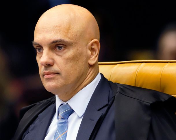 Advogado diz que Moraes torce para o Palmeiras e ministro reage “consequências sérias” Advogado diz que Moraes torce para o Palmeiras e ministro reage “consequências sérias”