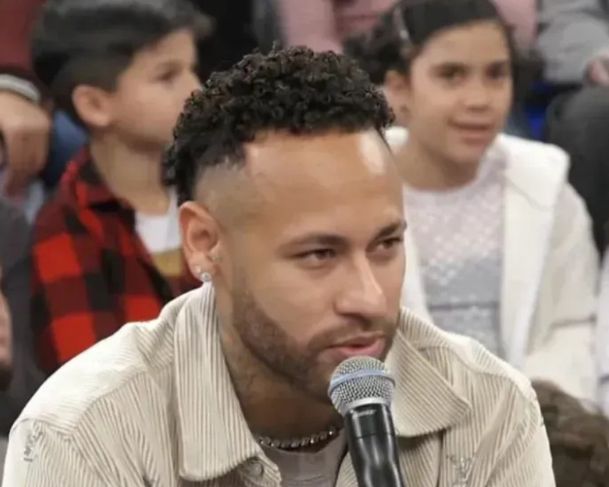Neymar revela intenção de jogar a Copa do Mundo de 2026: “Tentando ficar 100%” Neymar revela intenção de jogar a Copa do Mundo de 2026: “Tentando ficar 100%”
