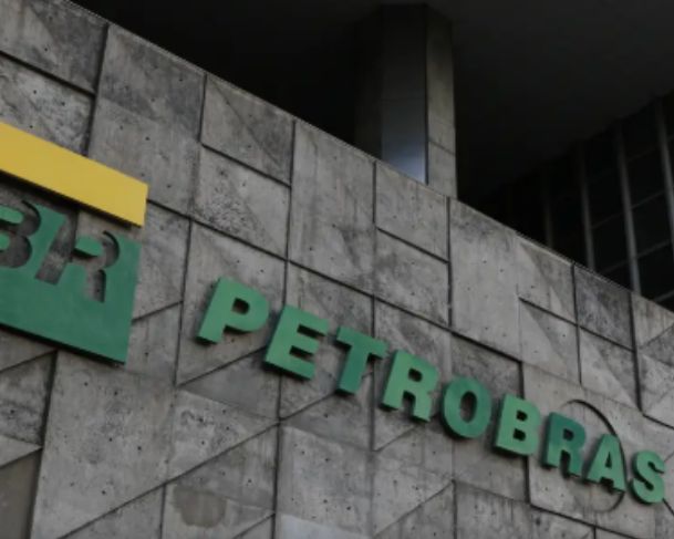 Petrobras anuncia redução no preço do gás natural para as distribuidoras a partir deste sábado (1º/11) Petrobras anuncia redução no preço do gás natural para as distribuidoras a partir deste sábado (1º/11)