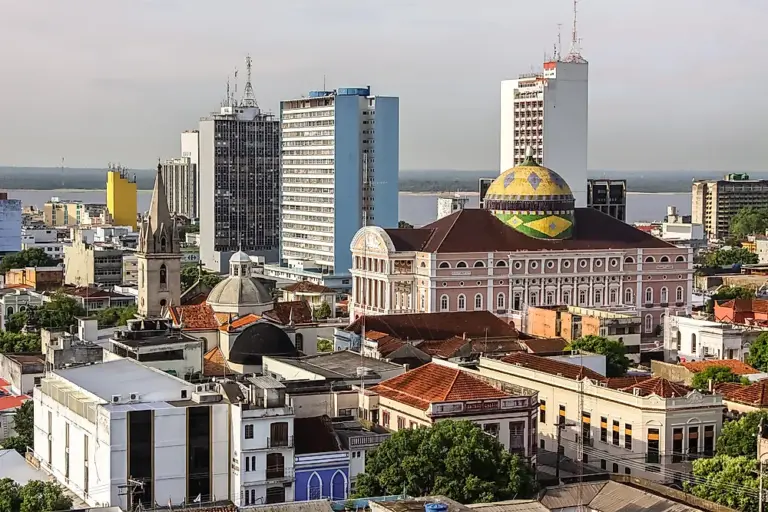 Vereador propõe ensino obrigatório de História e Geografia de Manaus e do AM nas escolas Vereador propõe ensino obrigatório de História e Geografia de Manaus e do AM nas escolas