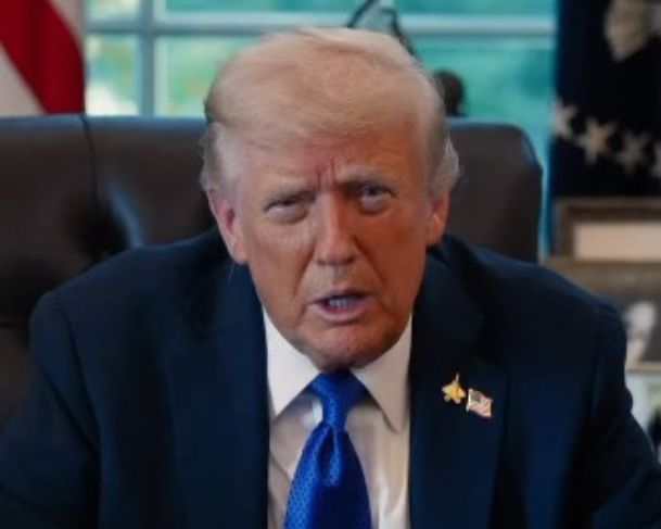 Donald Trump ameaça suspender negócios com a china após boicote Donald Trump ameaça suspender negócios com a china após boicote