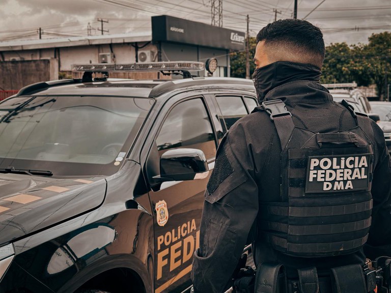 PF combate desvio de combustível para aviões usados no garimpo ilegal na Terra Indígena Yanomami