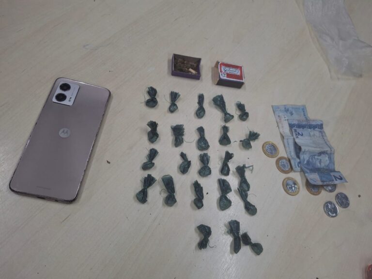 Dupla é presa ao fazer ‘delivery de drogas’ em Manaus