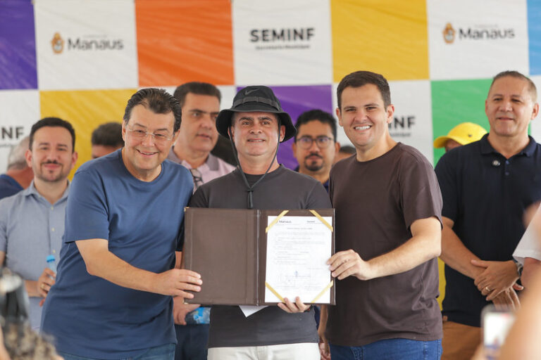 Renato Jr. dispara contra opositores em anúncio de pacote de obras: “Falar é fácil, fazer é outra história”