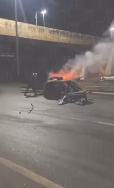 Carro pega fogo após batida e sargento da PM morre no DF