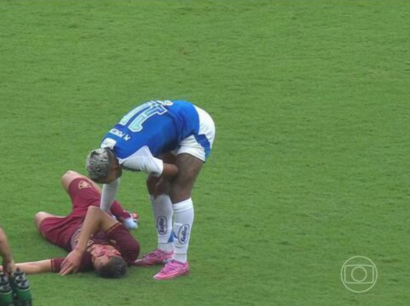 Cruzeiro e Fluminense empatam em 0 a 0 no Mineirão