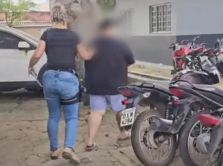 Funcionária é presa suspeita de furtar veículos de locadora em Manaus