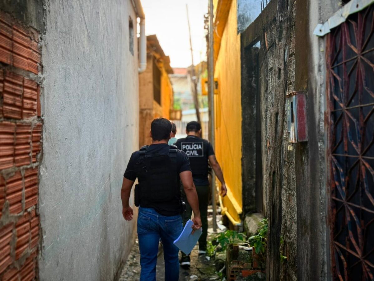 Americano foi sequestrado após marcar encontro com suspeita em Iranduba 