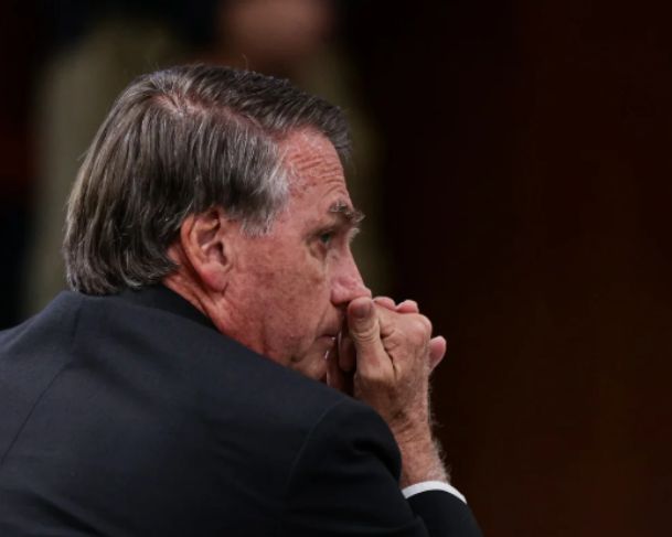 Por unanimidade, STF rejeita recurso de Bolsonaro contra condenação