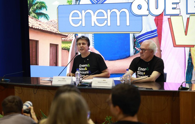 Ministério da Educação faz balanço do Enem, que teve quase 30% de faltosos