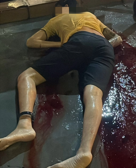 Pistoleiros executam jovem em frente à tabacaria em Manaus