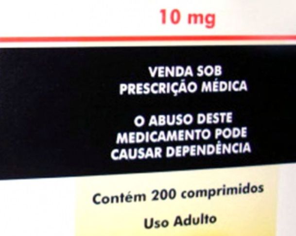 Adolescentes passam mal dentro de escola após tomar remédio tarja preta