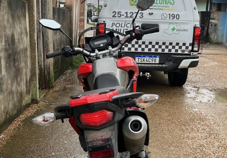 Polícia recupera motocicleta roubada no município de Jutaí