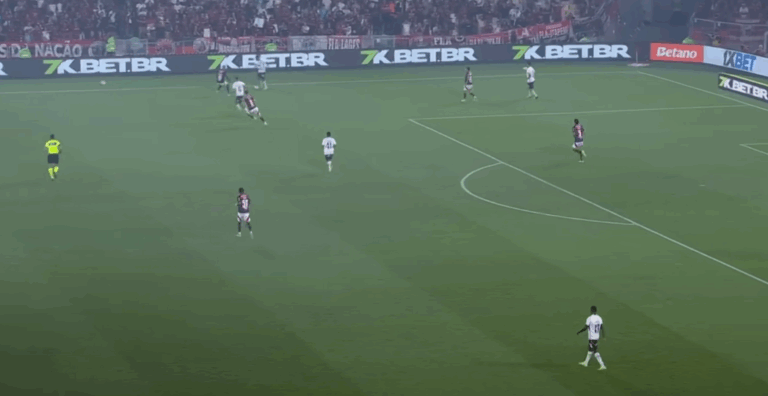 Flamengo recebe o Ceará no Maracanã em duelo que pode garantir título brasileiro