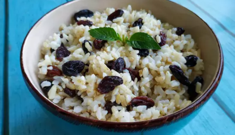 Arroz com uva-passa causa polêmica nas festas de fim de ano
