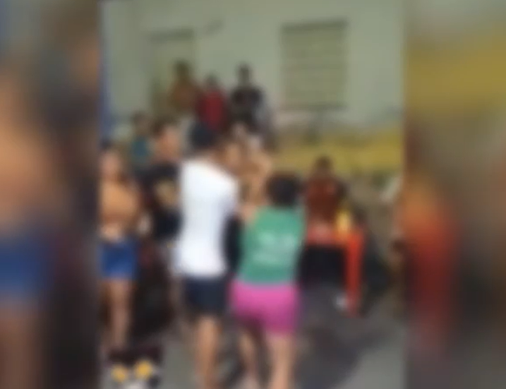 Dona de bar dá tapa em cliente após discussão em Teresina