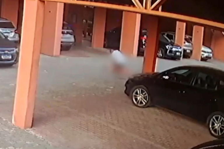 Marido tentou reanimar mulher após queda do 10º andar