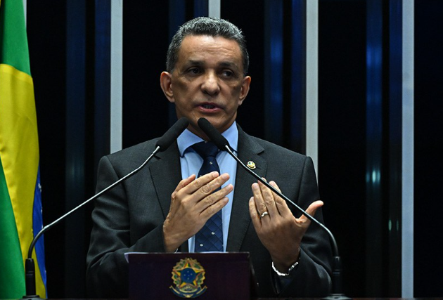 Mecias de Jesus defende anistia e pede prisão domiciliar para Bolsonaro