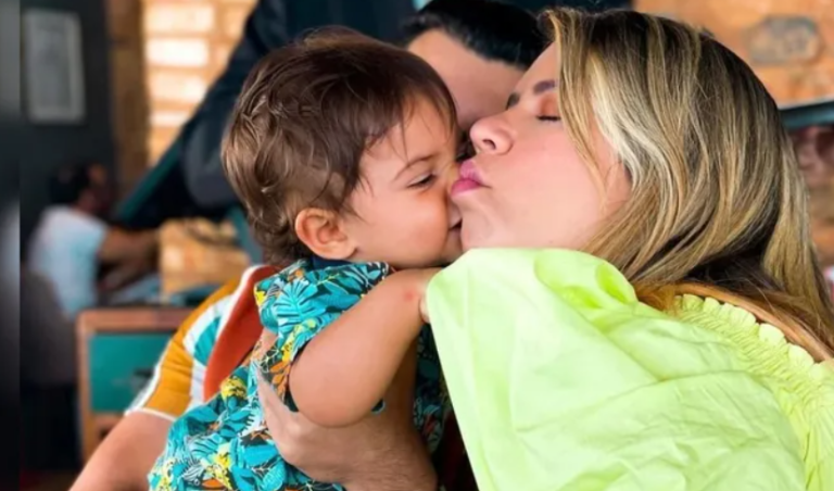 Filho de Marília Mendonça emociona fãs ao tocar música da mãe