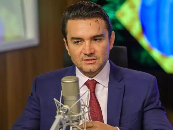 Celso Sabino deixa ministério do Turismo e diz que “houve demanda” do União Brasil na decisão