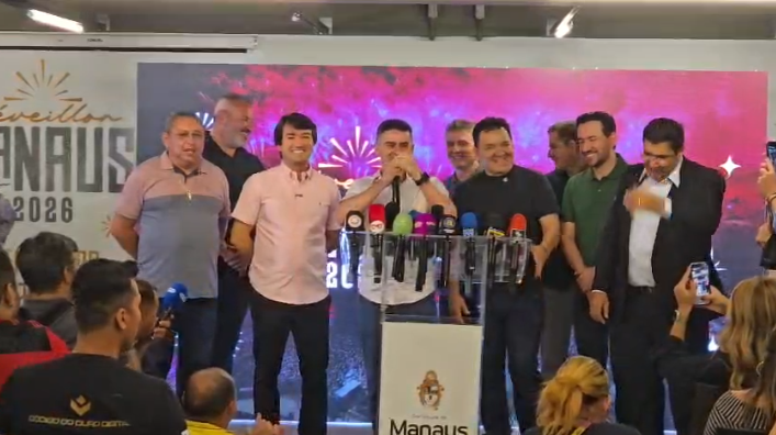 ‘Não quero brigar com ninguém, só alegria’, diz David Almeida em meio a conflitos políticos