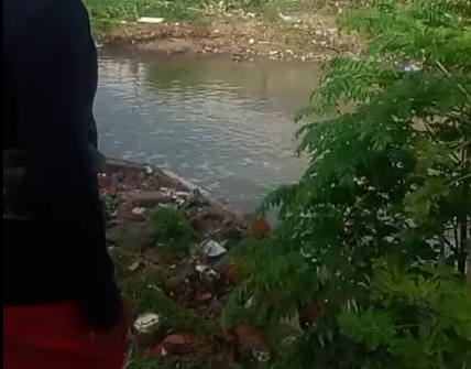 VÍDEO: Corpo é encontrado boiando no rip-rap em Manaus