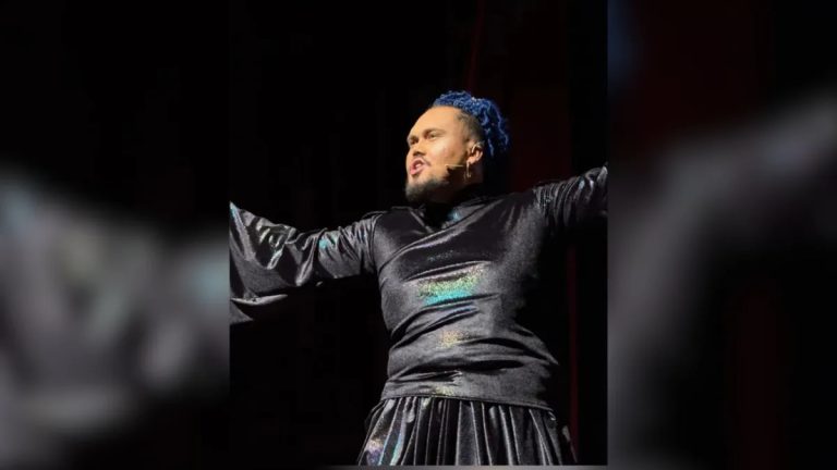 Ator tem mal súbito e morre durante estreia de espetáculo teatral em SP Ator tem mal súbito e morre durante estreia de espetáculo teatral em SP