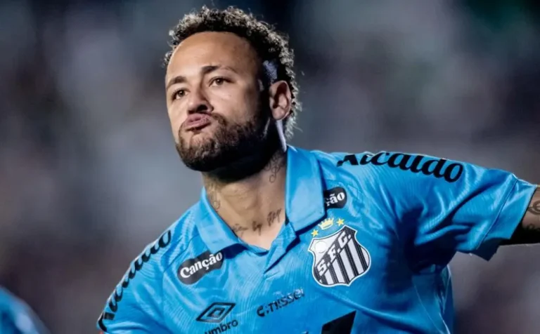 Neymar renova contrato com o Santos até o fim de 2026