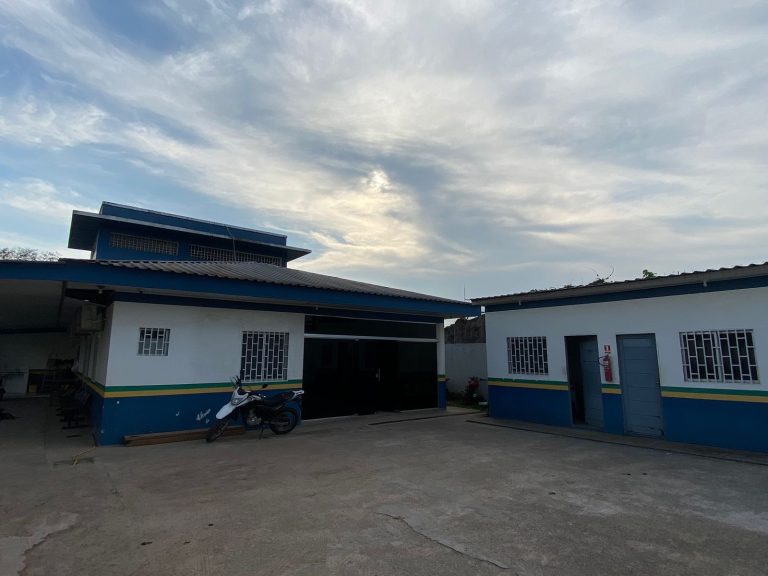 Criminosos são presos após invasão à UBS para tentar matar rival no Amazonas