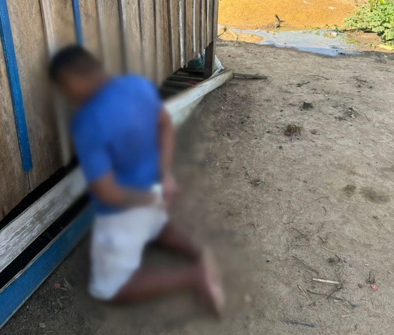 VÍDEO: Suspeito de matar rival a pauladas é preso em Manacapuru VÍDEO: Suspeito de matar rival a pauladas é preso em Manacapuru