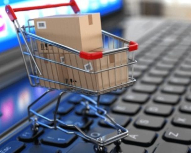 Consumidor brasileiro redefine varejo: prova presencial e compra online Consumidor brasileiro redefine varejo: prova presencial e compra online