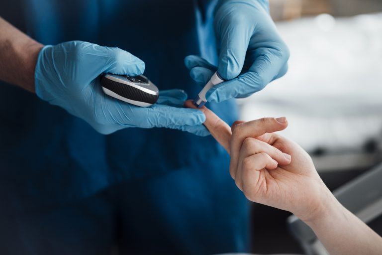 Diabetes: Endocrinologistas apontam hábitos que ajudam a evitar a doença