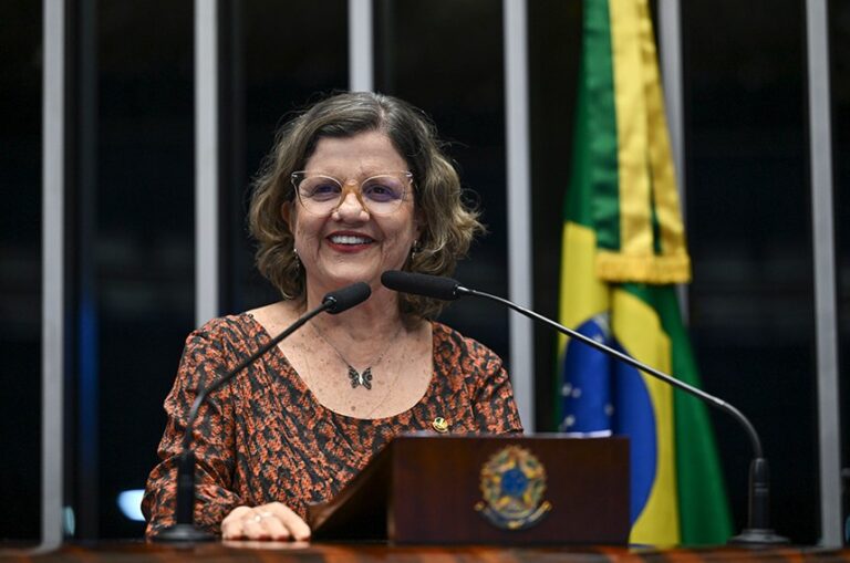 Senadora Teresa Leitão: “A existência da mulher não pode depender da tolerância de um homem”