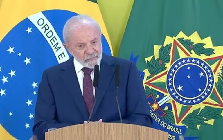 Lula diz que vai vetar PL da Dosimetria e nega acordo com oposição