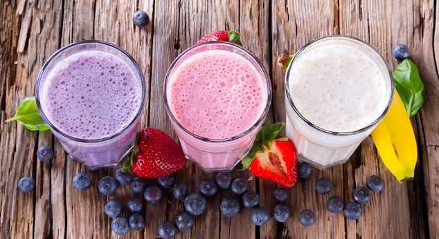 Conheça o smoothie, uma bebida rápida de fazer, saborosa e com alto valor nutricional