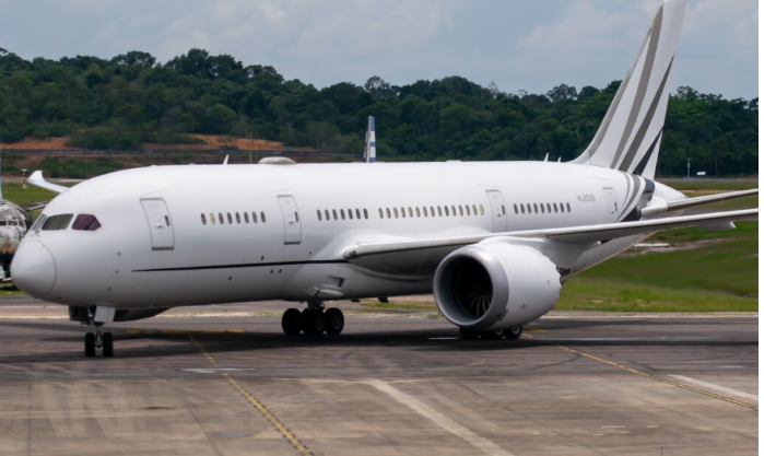 A serviço da Samsung, Boeing 787 Dreamliner VIP opera pela primeira vez no aeroporto Eduardo Gomes