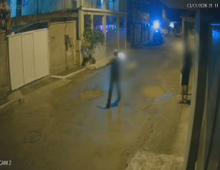 Cachorro é morto a tiros ao defender tutor de agressão no RJ