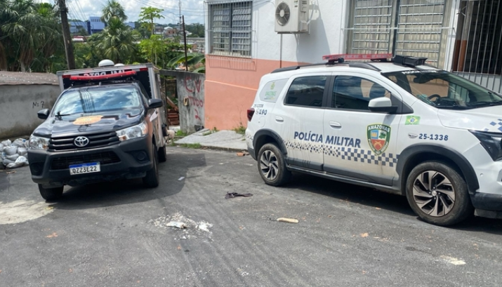 Vizinho sente forte odor e corpo em decomposição é descoberto no bairro Redenção