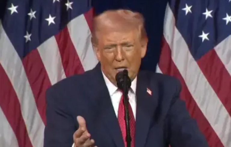 Trump publica imagem em que se apresenta como ‘presidente interino da Venezuela”