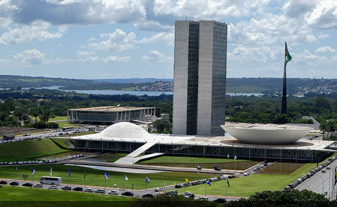 Congresso retornará trabalhos com 24 medidas provisórias na pauta e prazos apertados