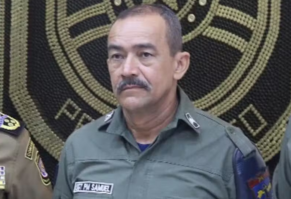 Sargento da PM é detido por três dias após ser punido por causa do bigode